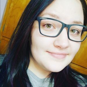 Meet your Posher, Janelle